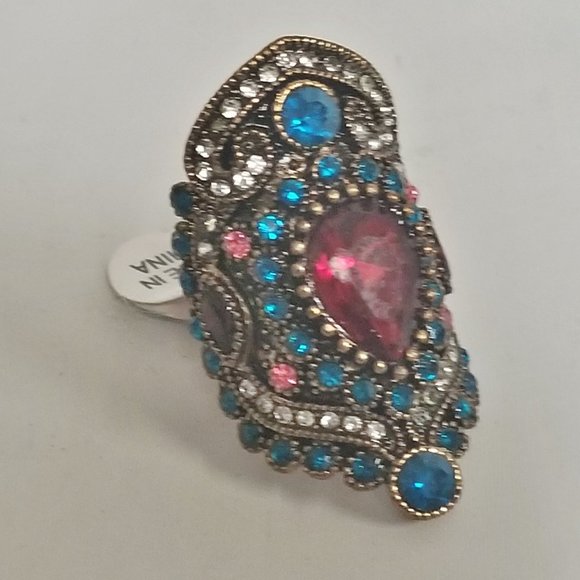 New Antiqued Jeweled Crystals Gypsy Magic Statement Ring - Picture 3 of 6